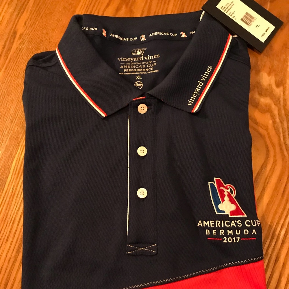 XL NWT men’s Vineyard Vines Polo